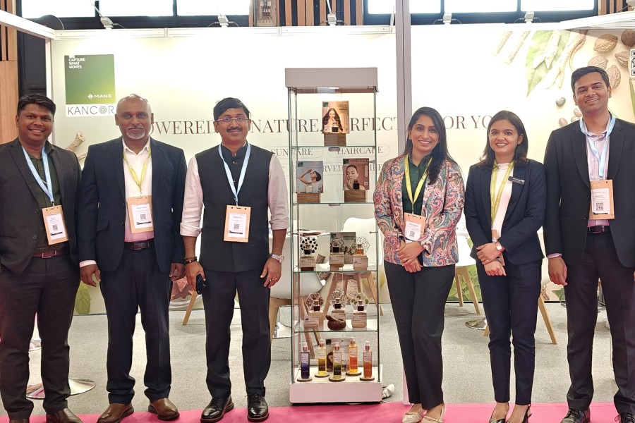 Mane Kancor showcases natural ingredients in Paris